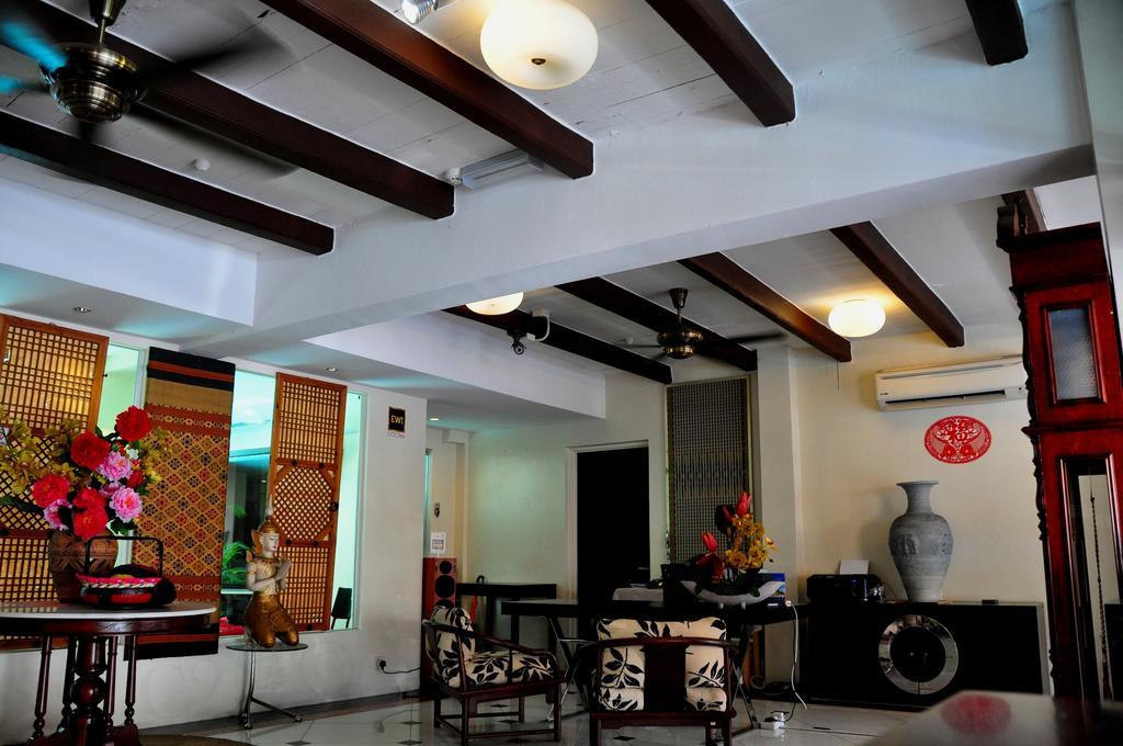 The Boutique Residence Hotel Джорджтаун Номер фото