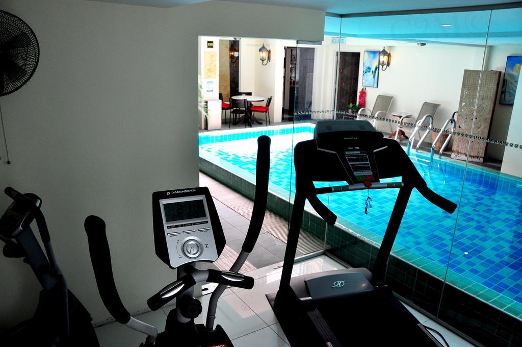 The Boutique Residence Hotel Джорджтаун Номер фото