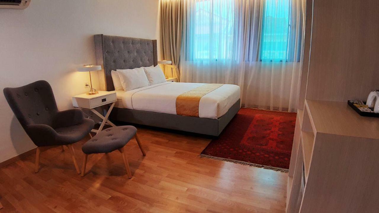 The Boutique Residence Hotel Джорджтаун Экстерьер фото